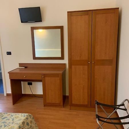 Hotel Lungomare Reggio di Calabria Luaran gambar