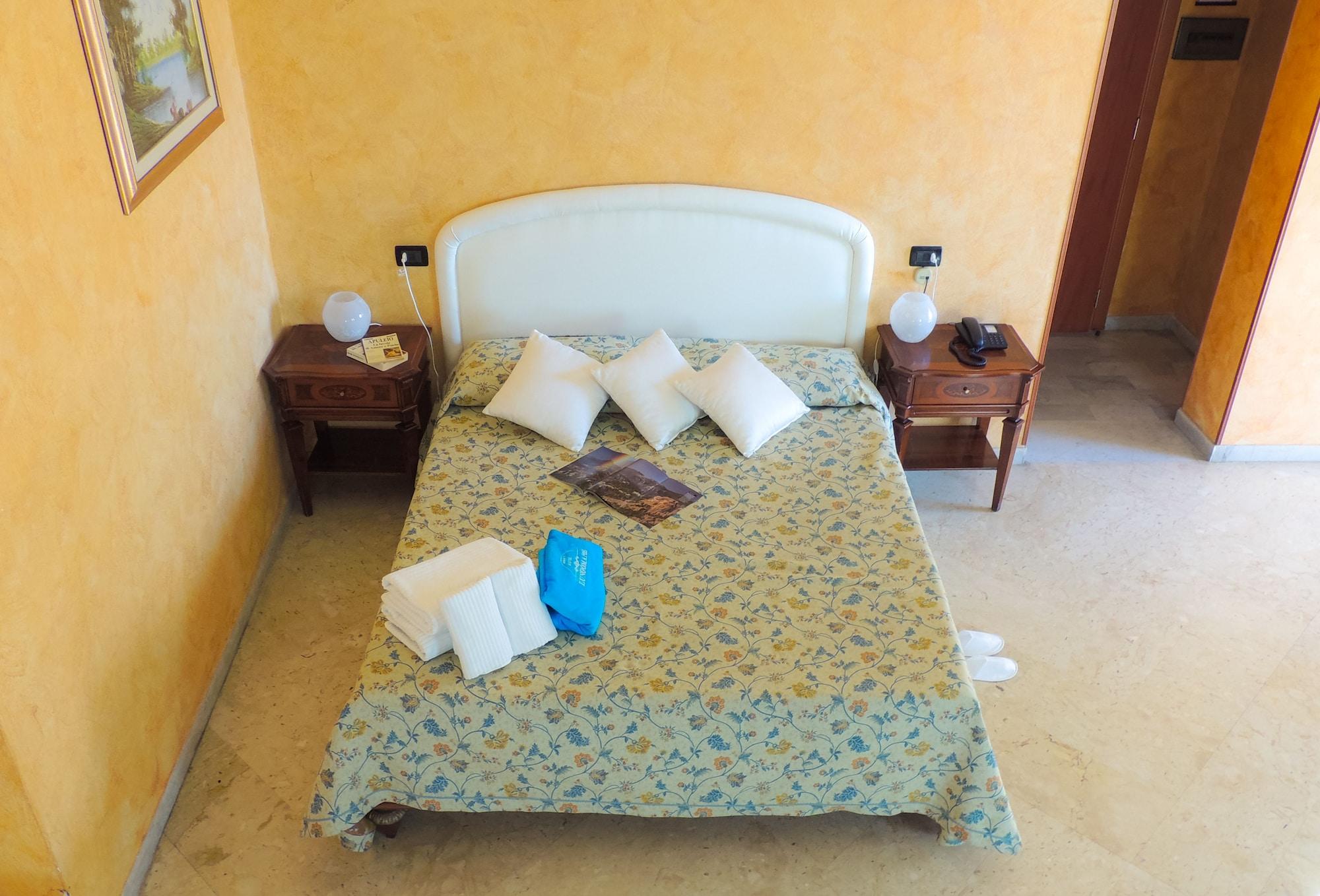 Hotel Lungomare Reggio di Calabria Luaran gambar