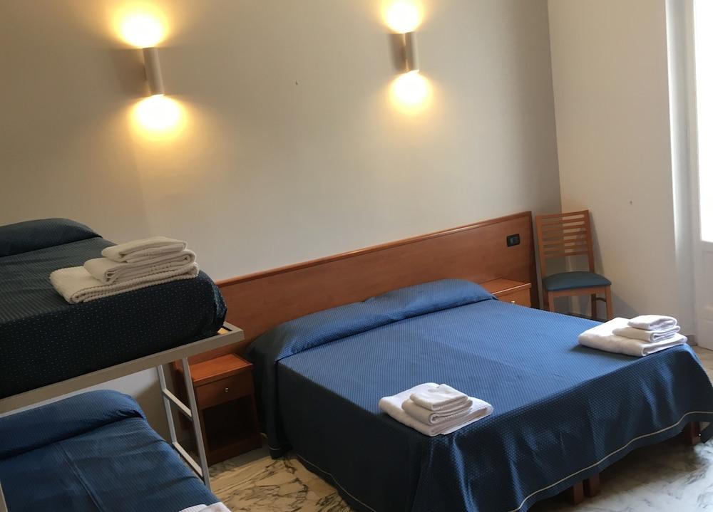Hotel Lungomare Reggio di Calabria Luaran gambar