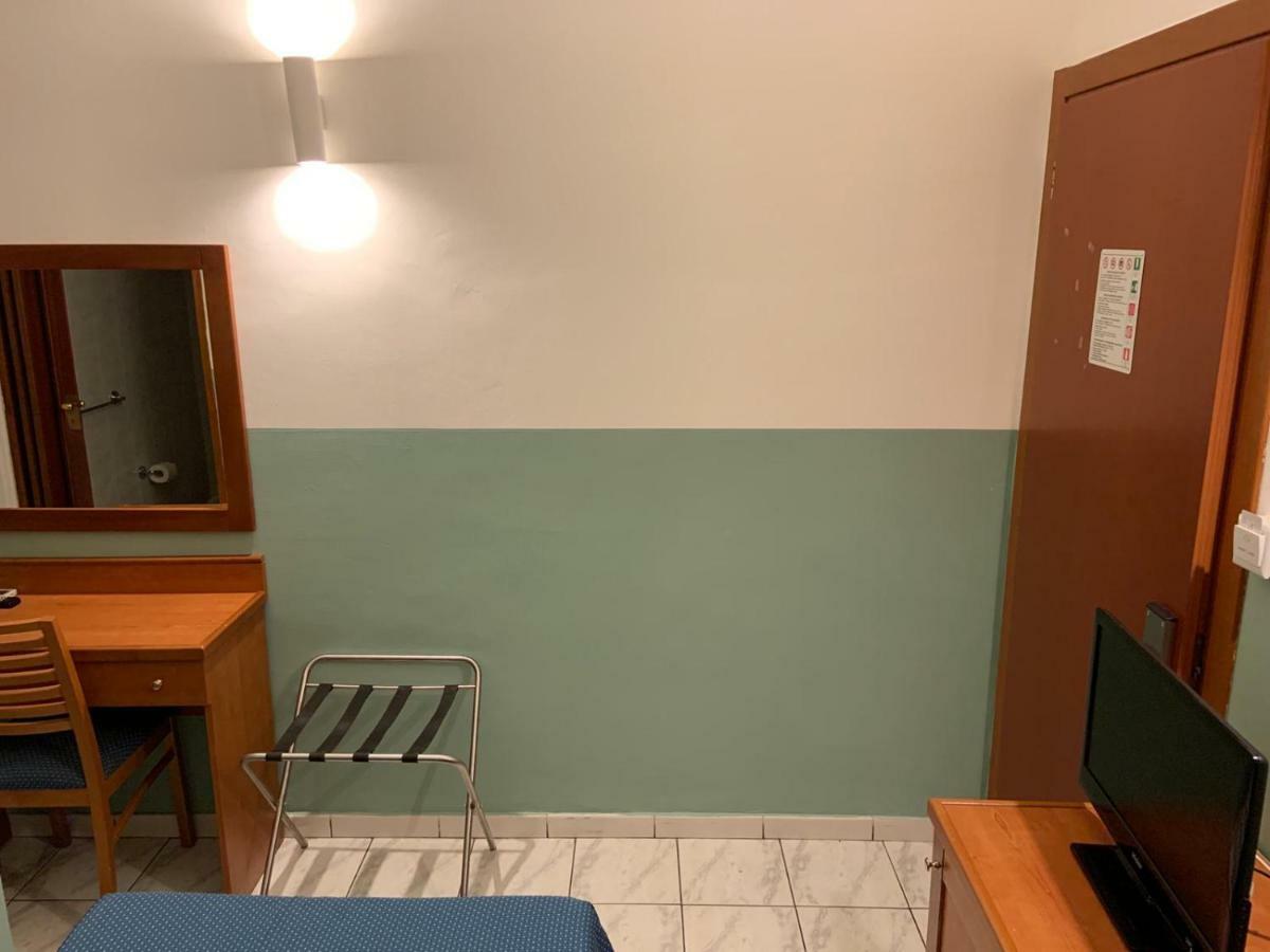 Hotel Lungomare Reggio di Calabria Luaran gambar