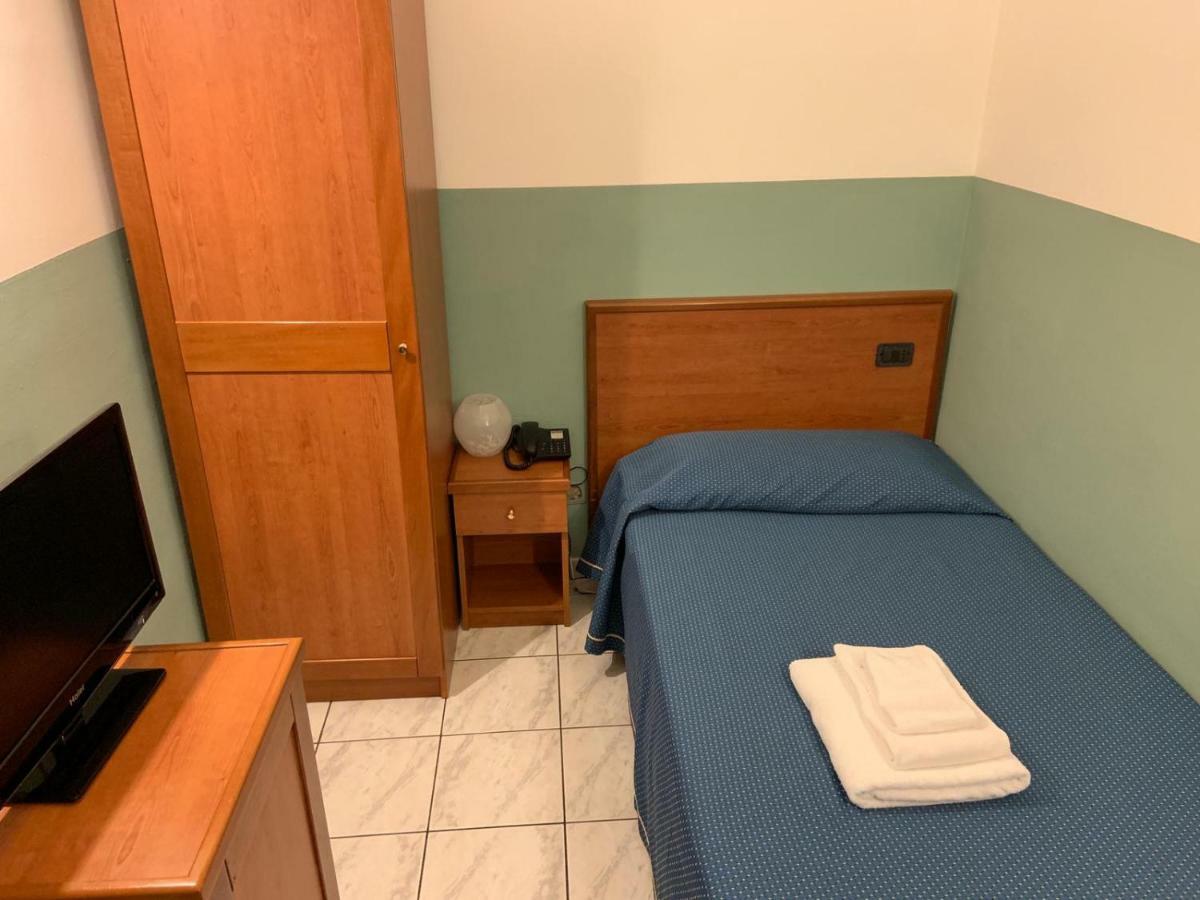 Hotel Lungomare Reggio di Calabria Luaran gambar