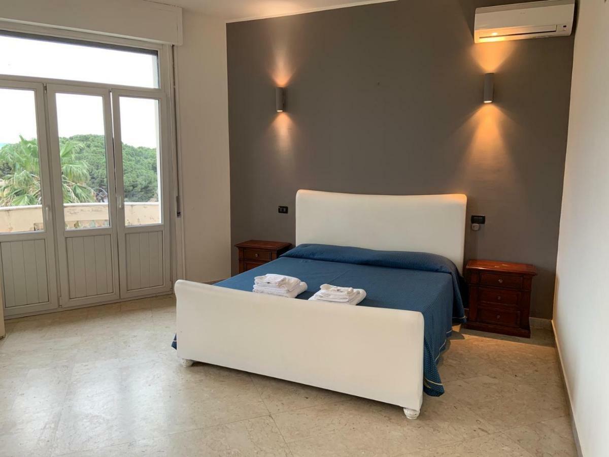 Hotel Lungomare Reggio di Calabria Luaran gambar