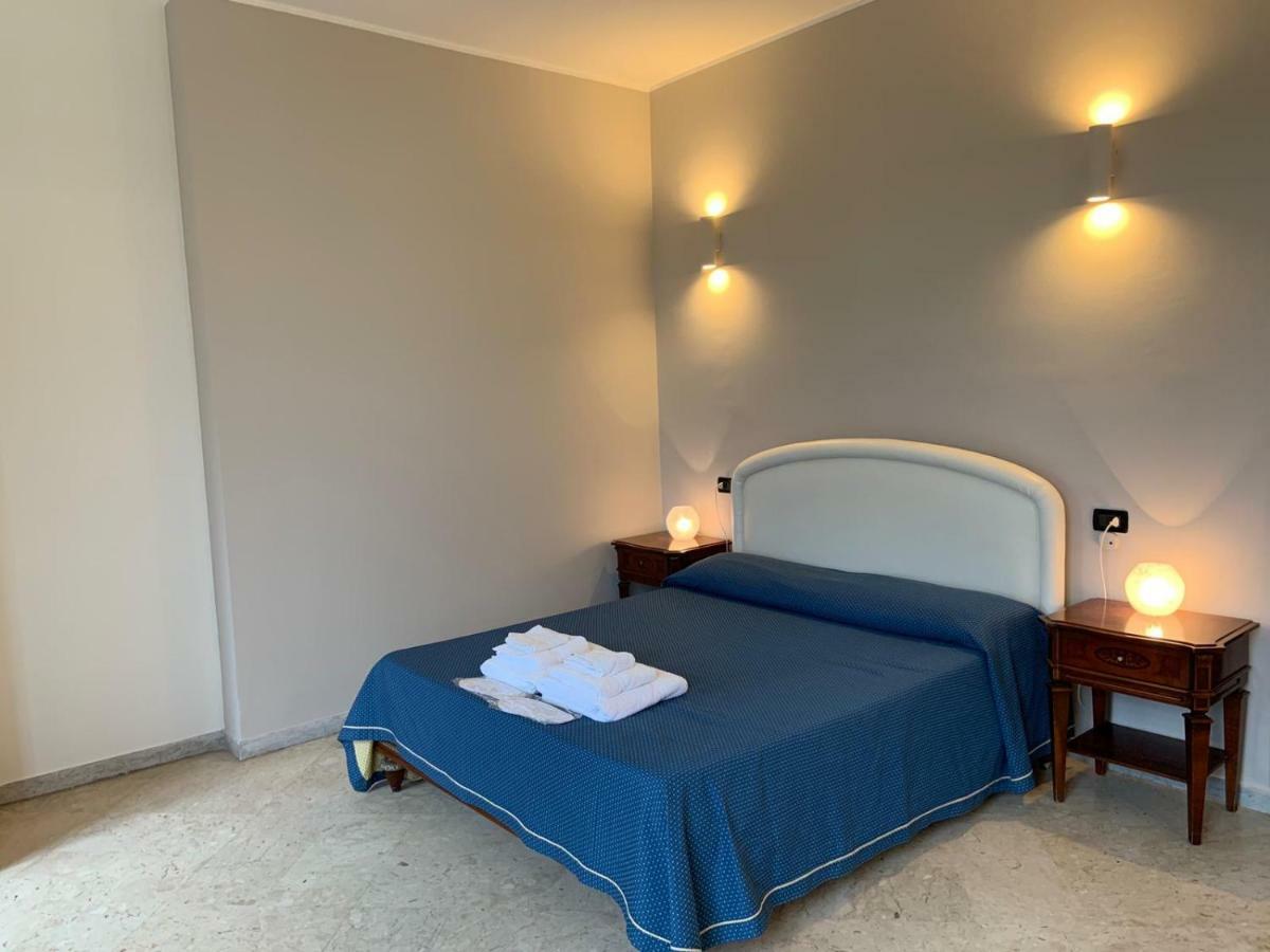 Hotel Lungomare Reggio di Calabria Luaran gambar