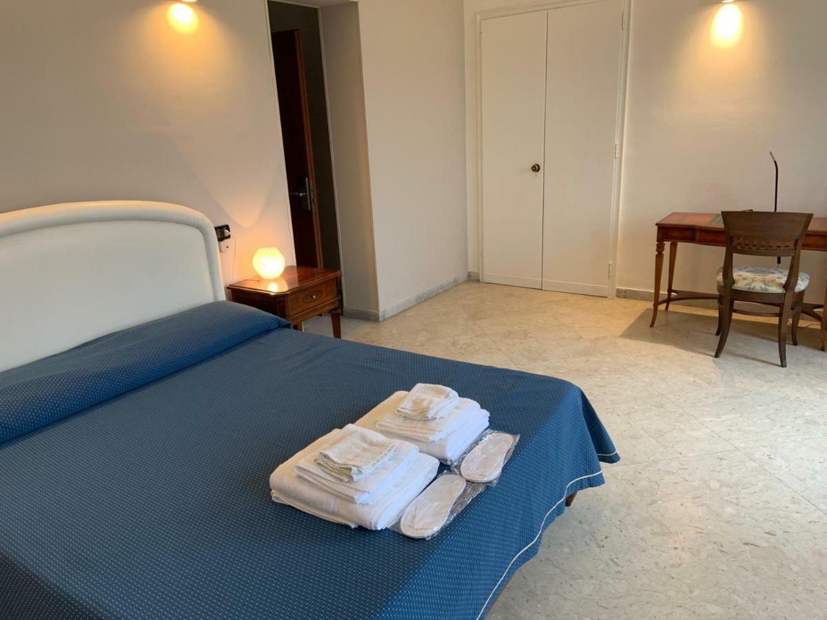 Hotel Lungomare Reggio di Calabria Luaran gambar