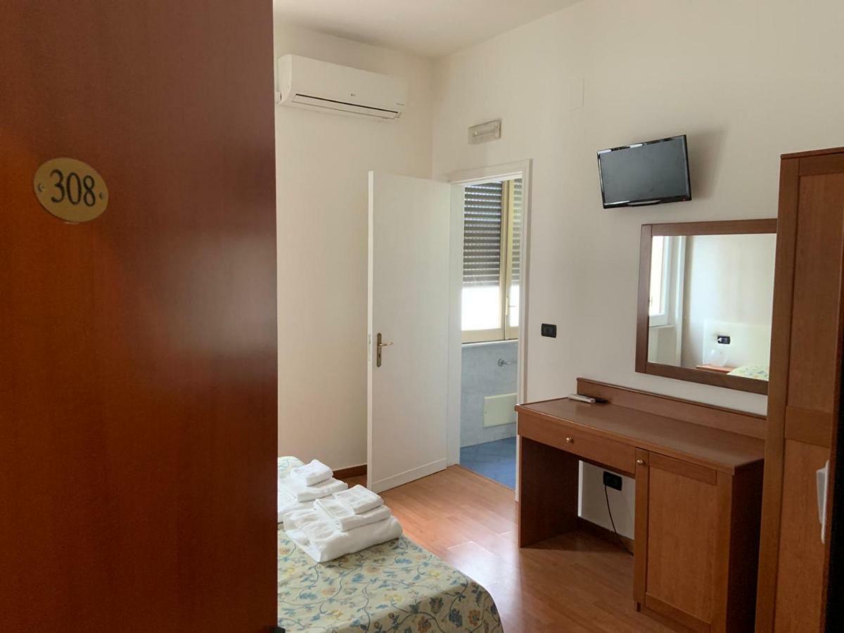 Hotel Lungomare Reggio di Calabria Luaran gambar