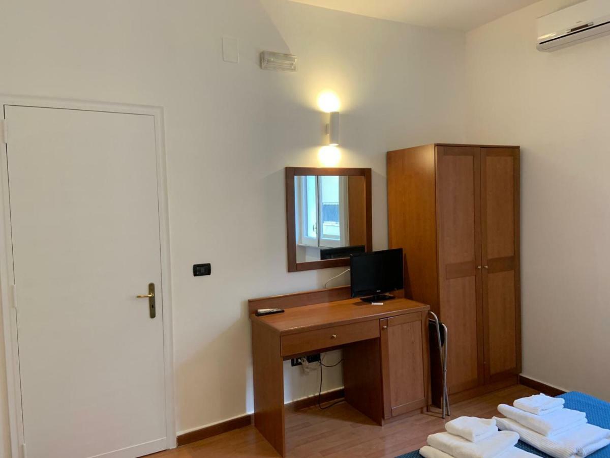 Hotel Lungomare Reggio di Calabria Luaran gambar